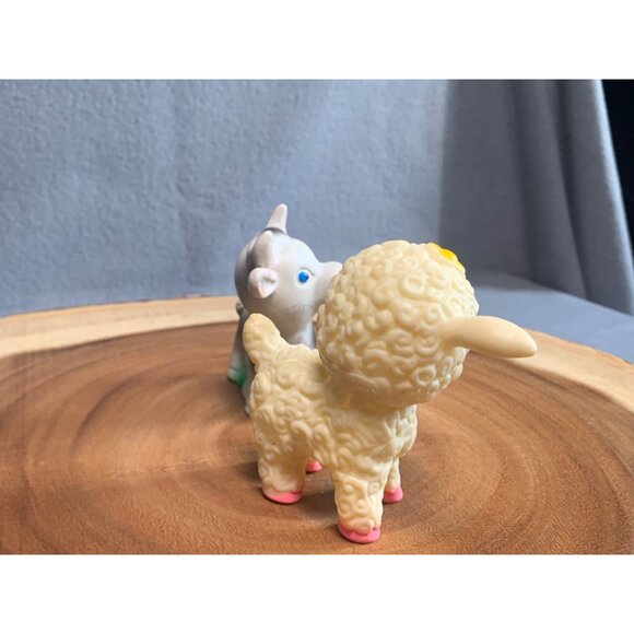 Vintage R Dakin & Co Lamb & Calf Figurines - Adorable Farm Animal Decor - Picture 6 of 10